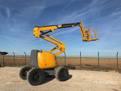 2006 Haulotte HA16PXNT 4WD Diesel Articulating Boom Lift