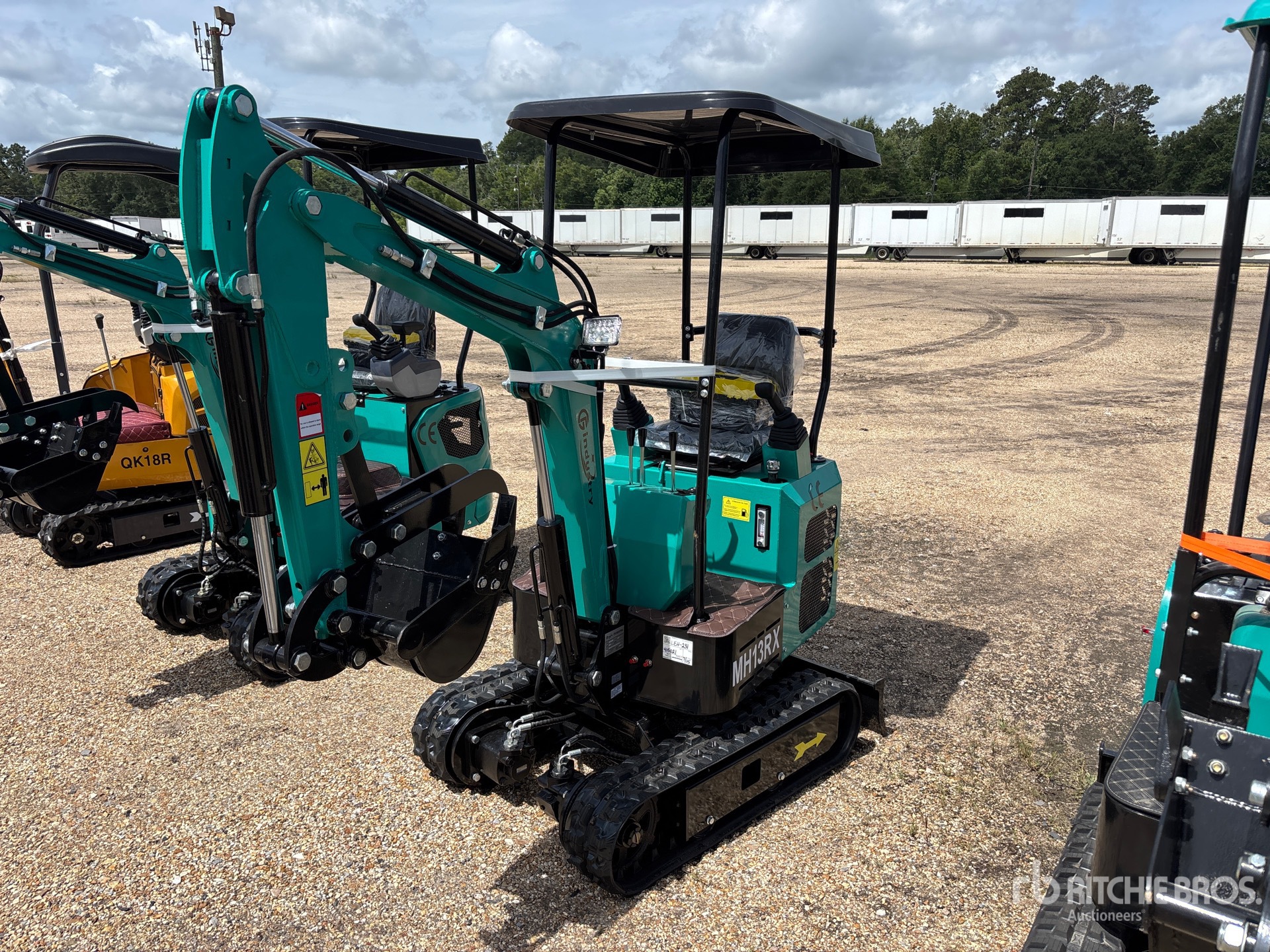 2026 CFG MH13RX Mini Excavator (Unused)