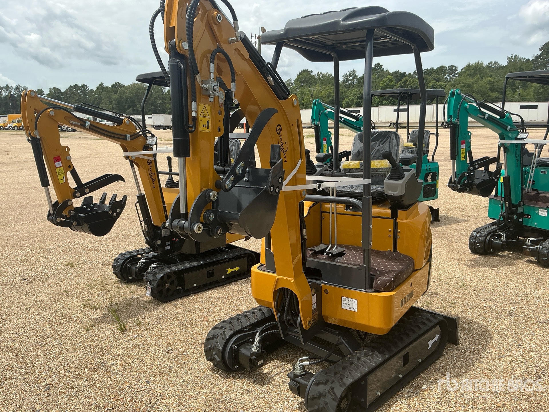 2026 CFG QK20R Mini Excavator (Unused)