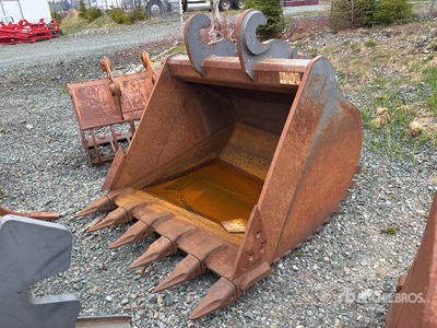 Fundy 66 in 3.5 cyd Q/C Digging Excavator Bucket