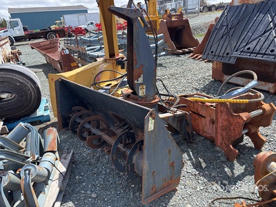 2001 Cat SR18 74 in Skid Steer Snowblower