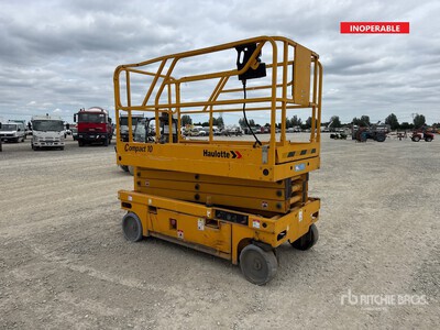 2009 Haulotte COMPACT10NT Electric Elevador de tijera (Inoperable)