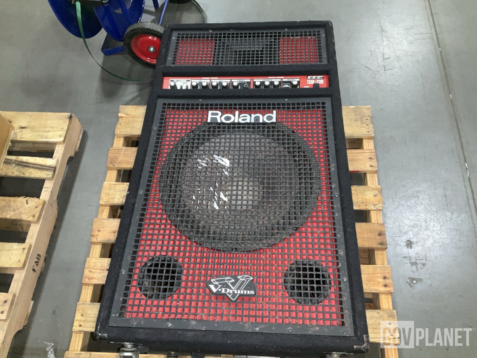 Surplus Roland TDA-700 V-Drums Amplifier in Chambersburg