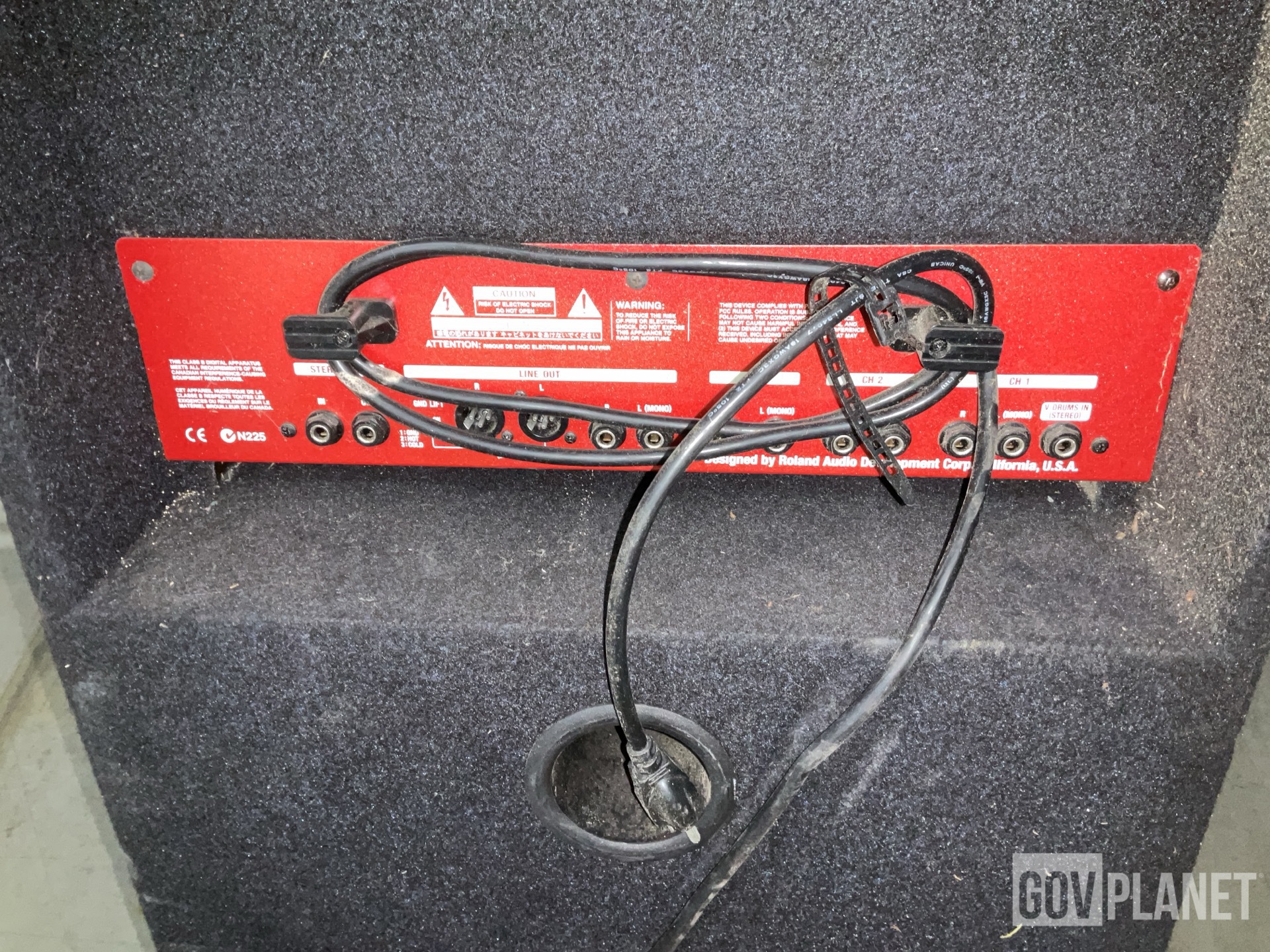 Surplus Roland TDA-700 V-Drums Amplifier in Chambersburg