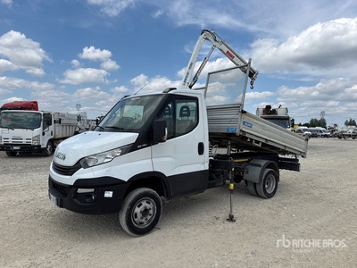 Iveco Daily 35-120 Autocarro ribaltabile con gru