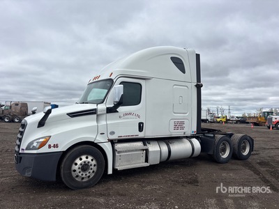2020 Freightliner Cascadia 126 6x4 T/A Sleeper Truck Tractor