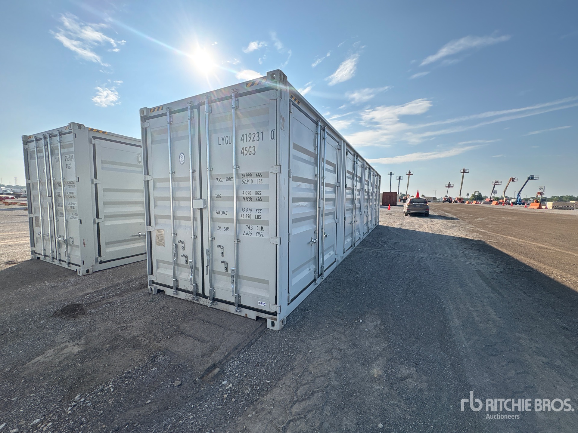 2026 40 ft High Cube Multi-Door Storage Container
