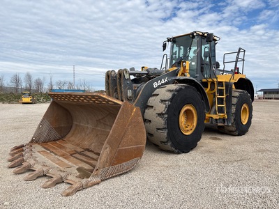 2014 John Deere 844K II Wheel Loader