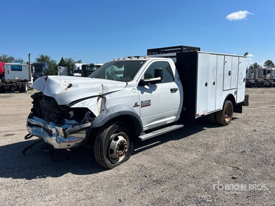 2015 Ram 5500 4x2 Utility Truck