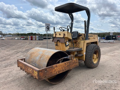 1998 Bomag BW142D-2 Smooth Drum Compactor