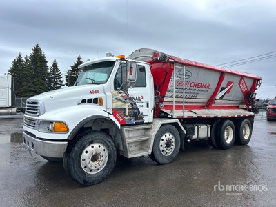 2004 Sterling Acterra 8x4 Twin-Steer Live-Bottom Truck