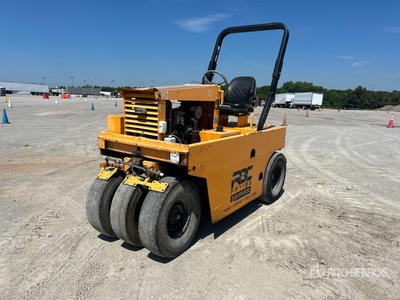2018 Basic 700 7 Wheel Pneumatic Roller