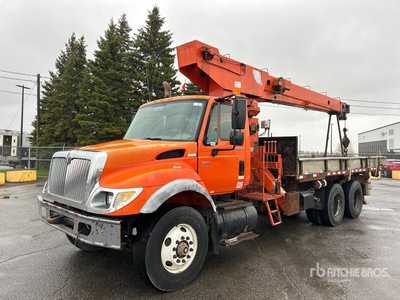 R.O. TC120 10 ton Straight Boom on 2006 International ELC-84-4000 6x4 Boom Truck
