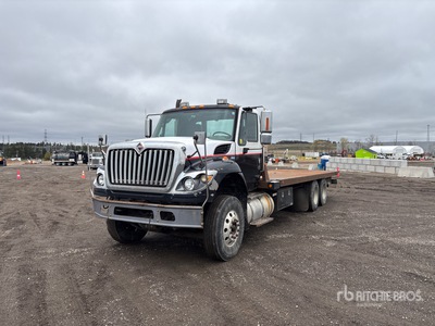 2013 International 7500 6x4 شاحنة سحب مسطحة