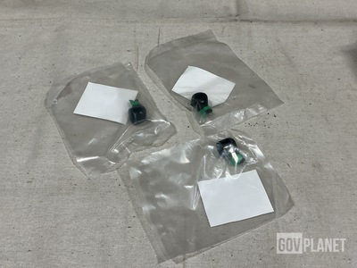(182) Glenair GTR71-12CACS1 Cable Clamps