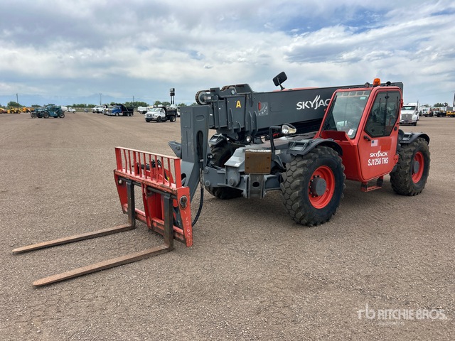2019 Skyjack SJ1256THS Telehandler