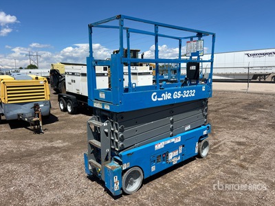 2015 Genie GS-3232 Electric Scissor Lift