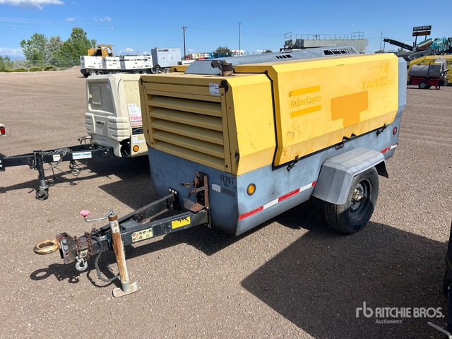 2014 Atlas Copco XAVS400 400 cfm Mobile Air Compressor