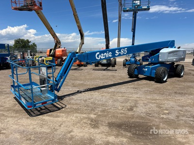 2015 Genie S-85 4WD Diesel Telescopic Boom Lift