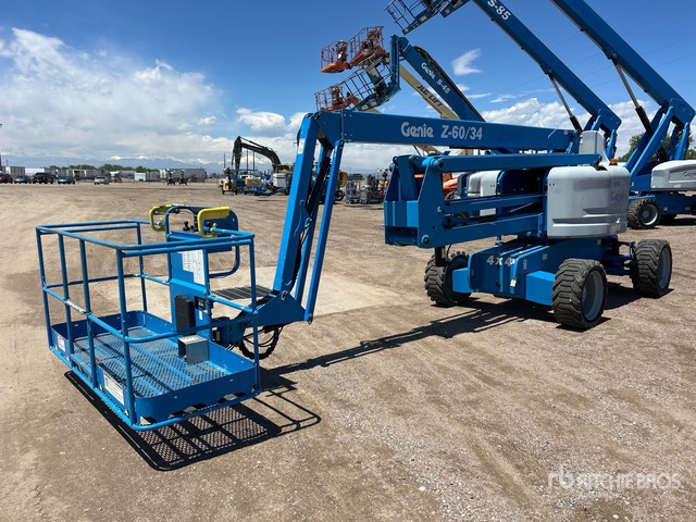 2014 Genie Z-60/34 4WD Diesel Articulating Boom Lift