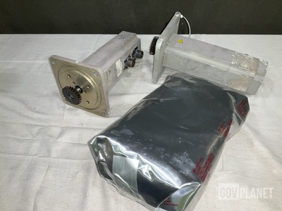 (5) Cleveland Motion T0851B0101 Control Motors