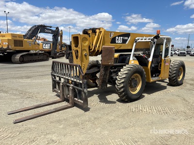 2007 Cat TL1055 Telehandler