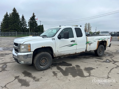 2009 Chevrolet Silverado 2500 4x4 Extended Cab Pickup