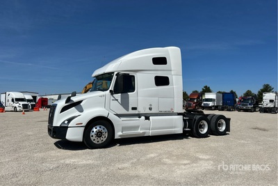 2020 Volvo VNL760 6x4 Tracteur Routier Couchette