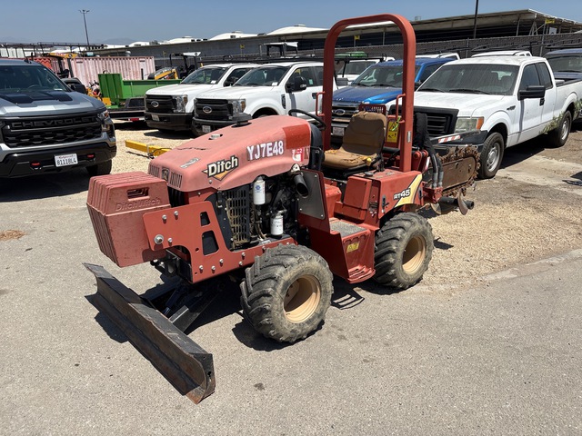 2015 Ditch Witch RT45 4x4 Trencher