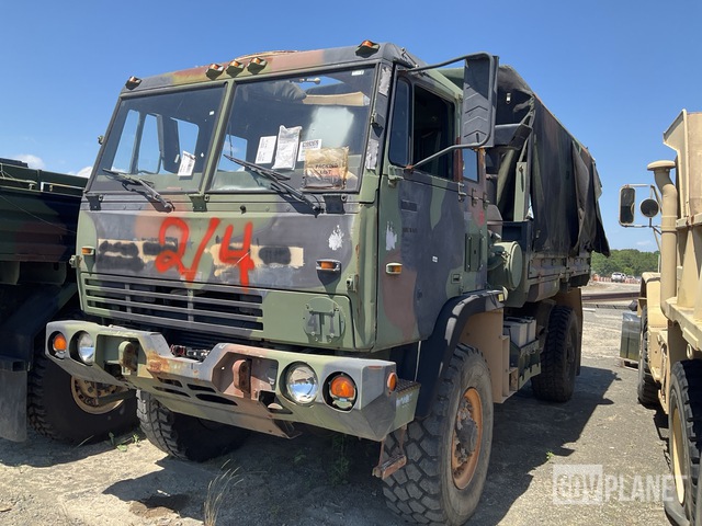 1997 Stewart & Stevenson M1081 LMTV 4x4 Cargo Truck