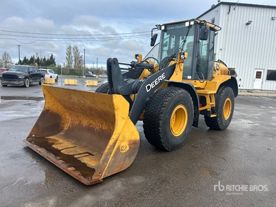 2014 John Deere 524L Wheel Loader