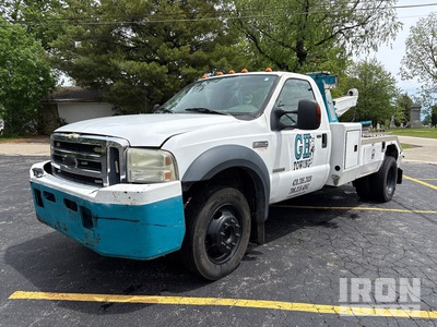 2000 Ford F-350 XLT 4x2 Tow Truck