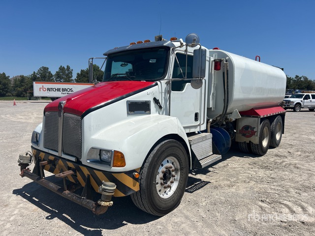 2007 Kenworth T300 4000 gal 6x4 Water Truck