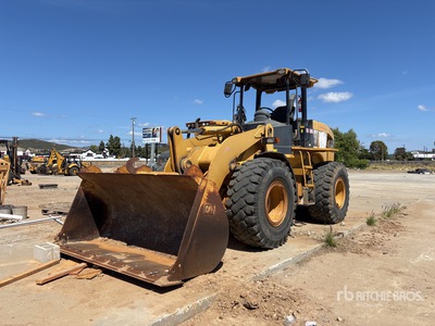 2006 Cat 928GZ Pala gommata