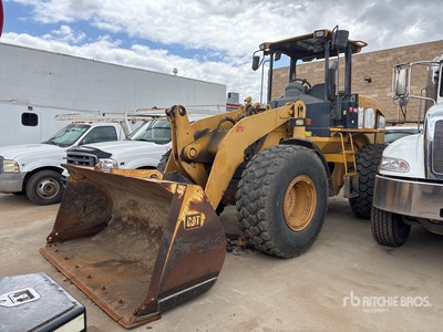2006 Cat 928GZ Pala gommata