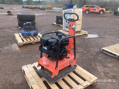 TMG PC160K Reversible Vibratory Plate Compactor