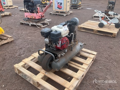 13.8 cfm Mobile 8 gal Patron Air Compressor