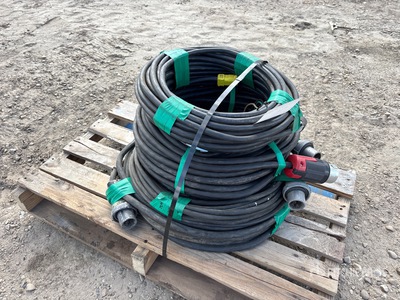Quantity of 425 Ft Of Heavy Duty Extension Cords 産業関連 - その他