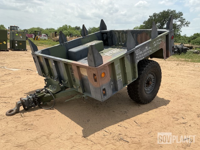2005 US ARMY Tank Automotive Command M1101 Cargo Trailer