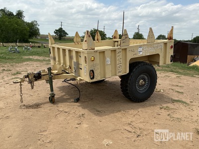 1998 US ARMY Tank Automotive Command M1101 Cargo Trailer
