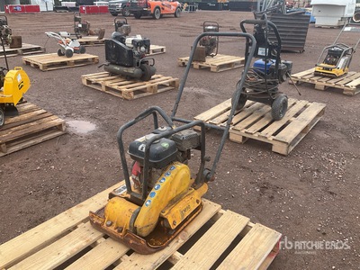 2013 TM90 Vibratory Plate Compactor