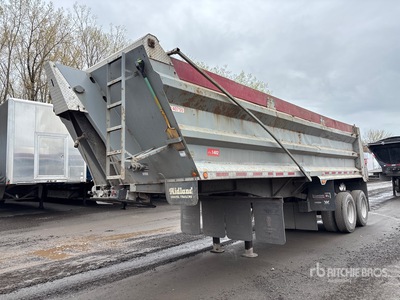 2011 Midland M28SX2400 25 ft T/A End Dump Trailer