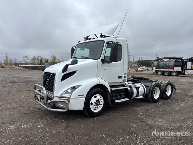 2019 VOLVO