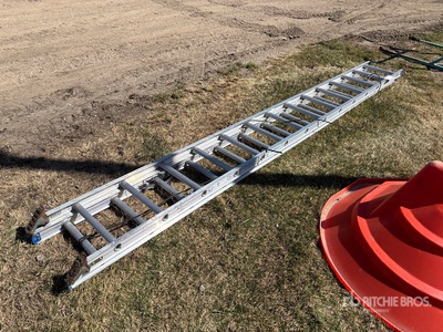 28 ft Aluminum Échelle