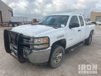 2011 Chevrolet Silverado 2500HD 4x2 Crew Cab Pickup