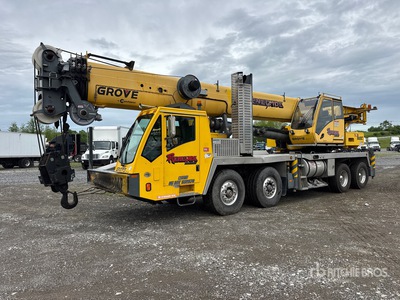 2013 Grove TMS9000E 110 ton 8x4x4 Hydraulic Truck Crane