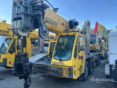2013 Grove TMS9000E 110 ton 8x4x4 Hydraulic Truck Crane