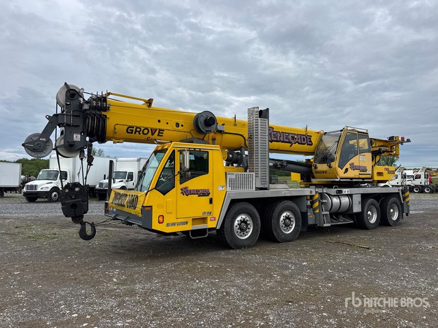 2013 Grove TMS900E 110 ton 8x4x4 Hydraulic Truck Crane