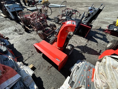 2010 Ariens ST1032 32 in Snow Blower
