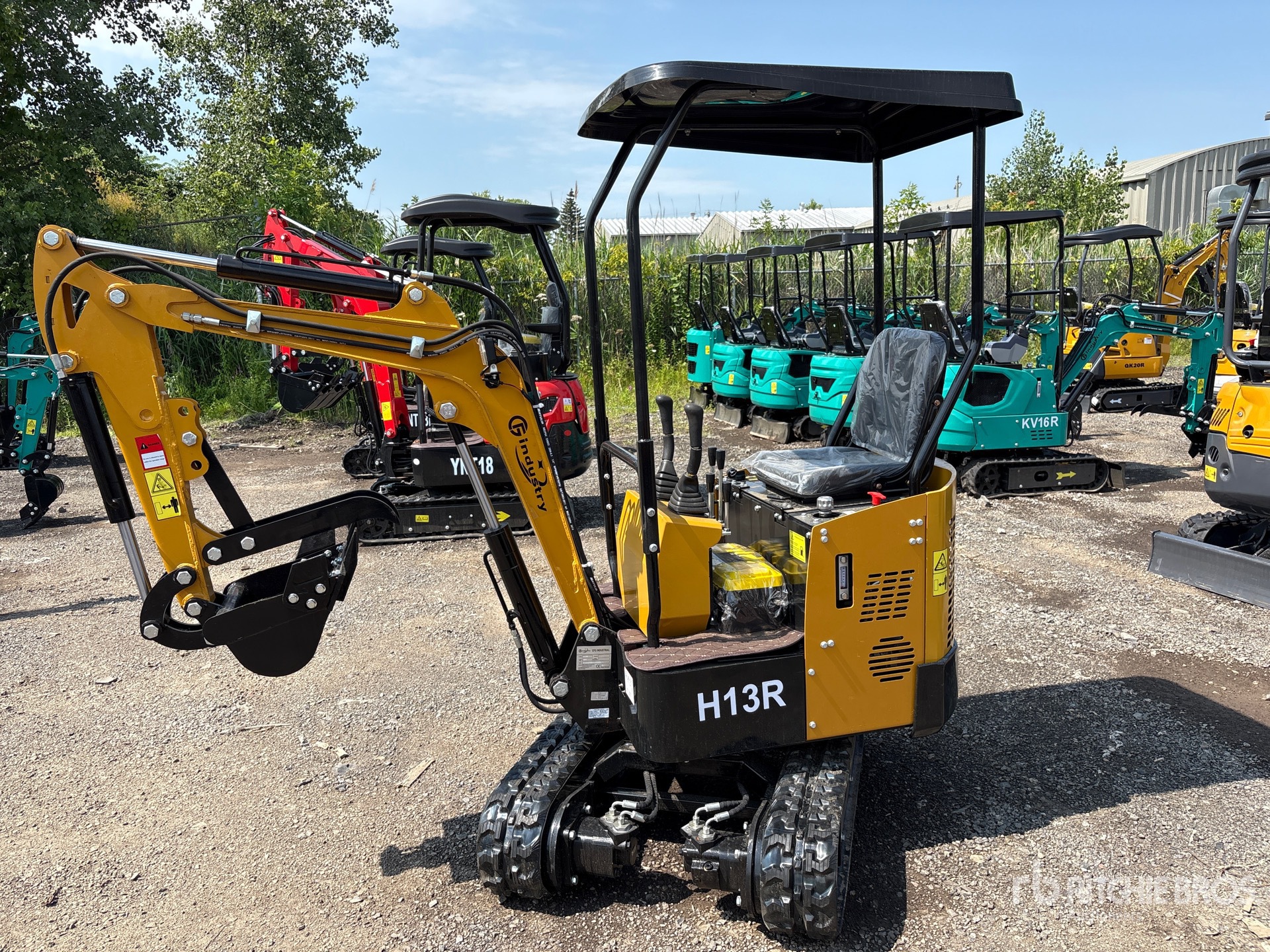 2026 CFG H13R Mini Excavator (Unused)